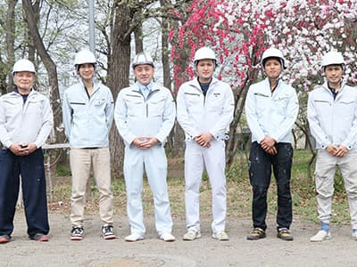 熟練の自社職人による責任施工