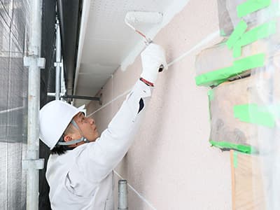 専門職人による塗装工事も可能