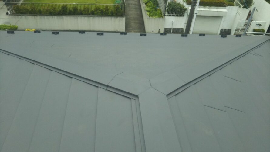 町田市にて屋根修理（カラーベストからスーパーガルテクトにカバー工法）