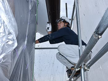 屋根修理・雨漏り修理と併せて、東京都町田市での外壁塗装も山田工芸にお任せください